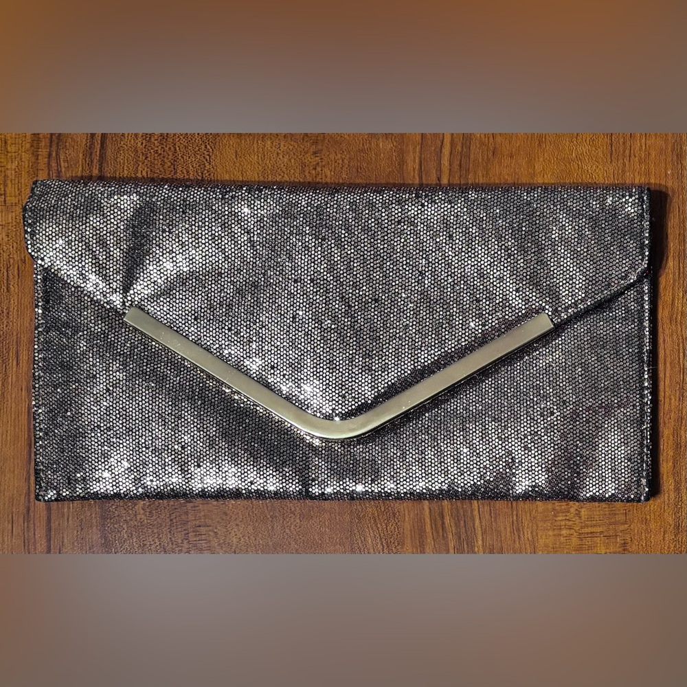 NORDSTROM Gold Glitter Clutch,  Beautiful for an evening out Pen spot inside-pic